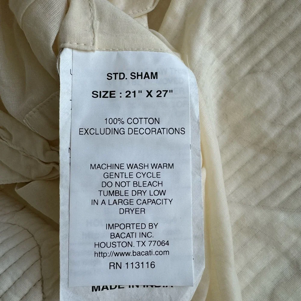 Set of 2 Bacati Collection  shams